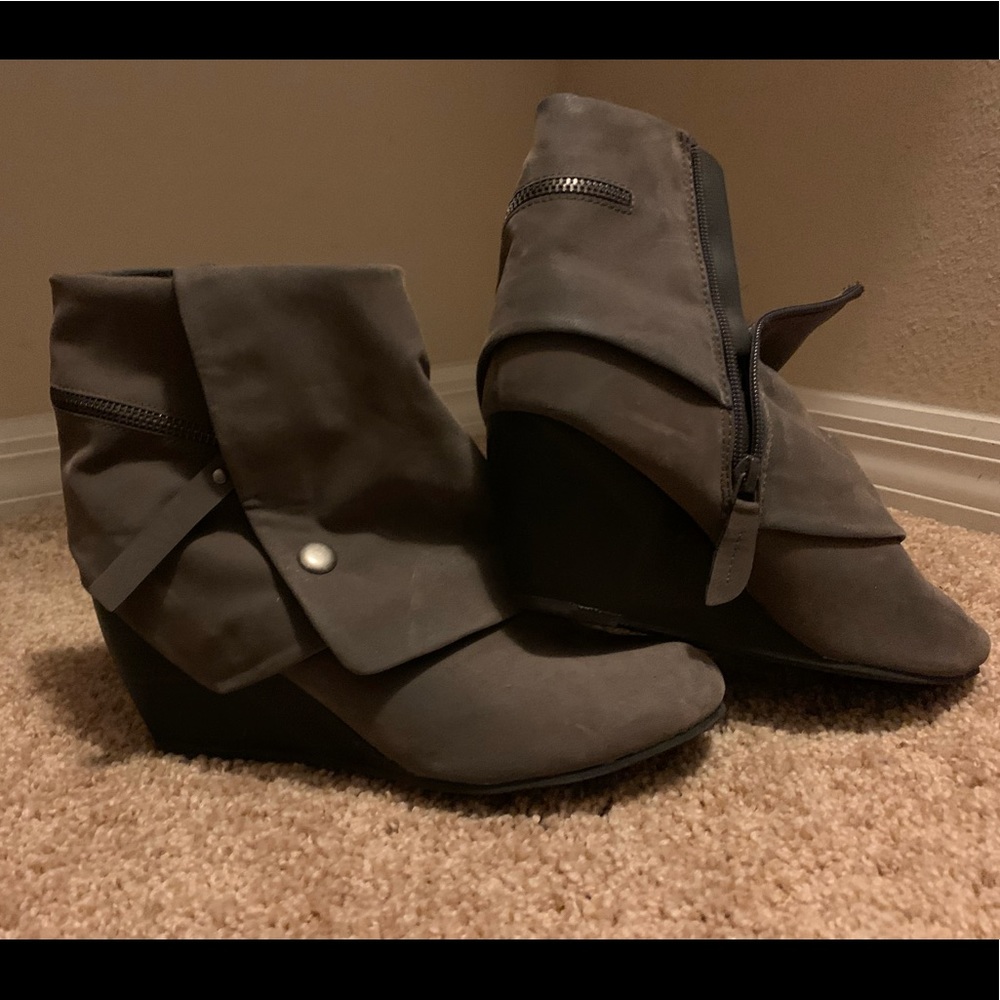 Super Cute Fall Booties - image 2